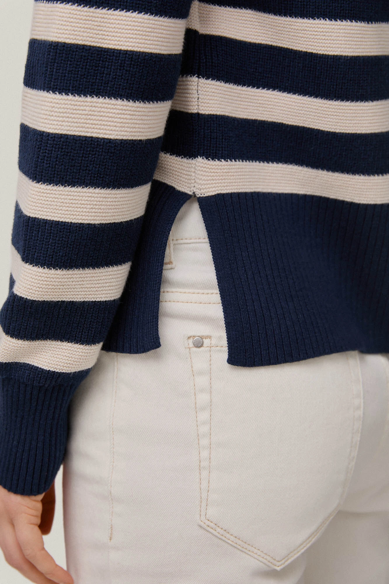 Women'secret Jersey De Rayas Con Boton Joya 6 Women'secret Jersey De Rayas Con Boton Joya – Image 6