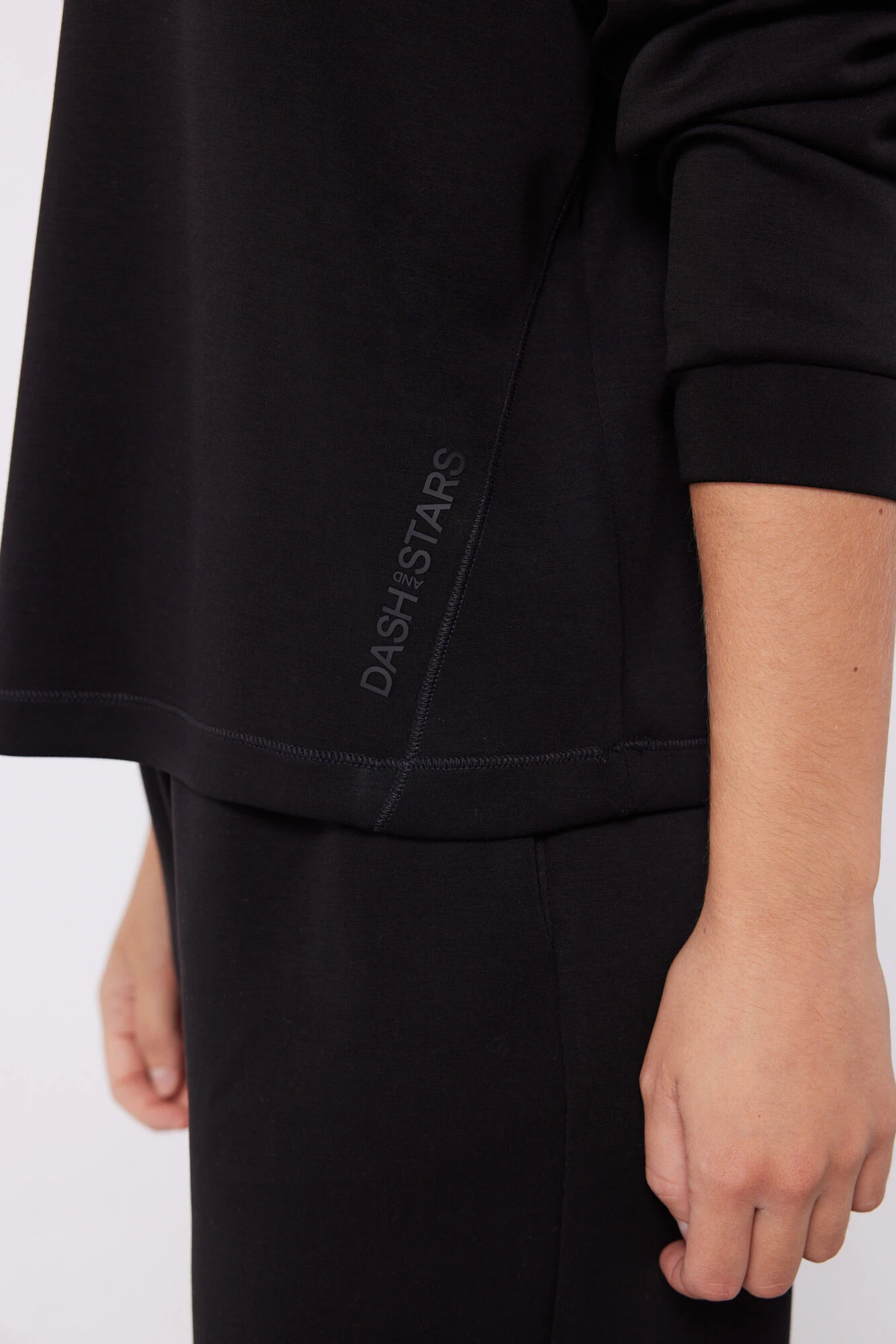 Women'secret Sudadera Capucha Tacto Suave Negro 6 Women'secret Sudadera Capucha Tacto Suave Negro – Image 6