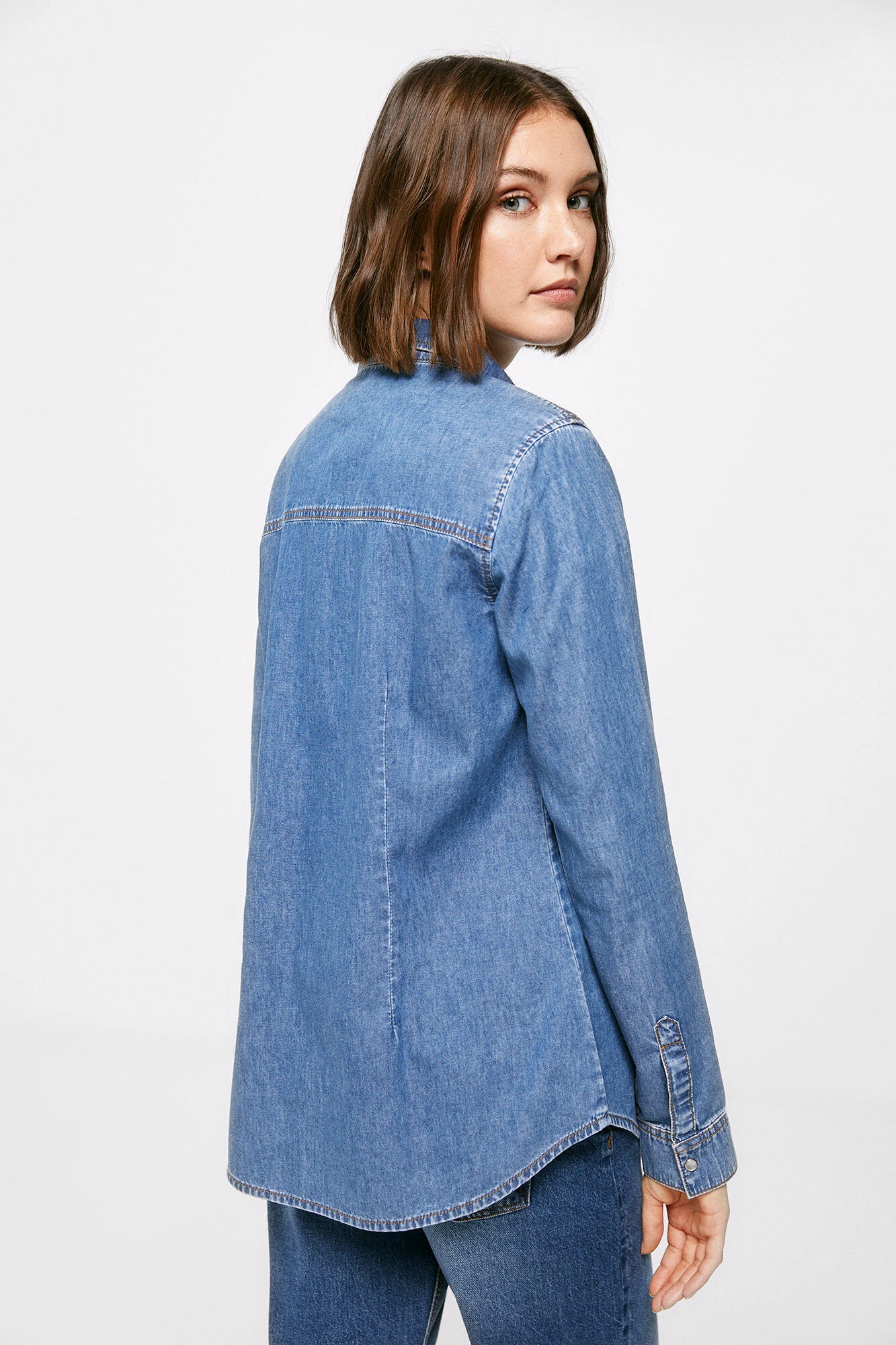 Women'secret Camisa Vaquera Bolsillos Lavado Sostenible 5 Women'secret Camisa Vaquera Bolsillos Lavado Sostenible – Image 5